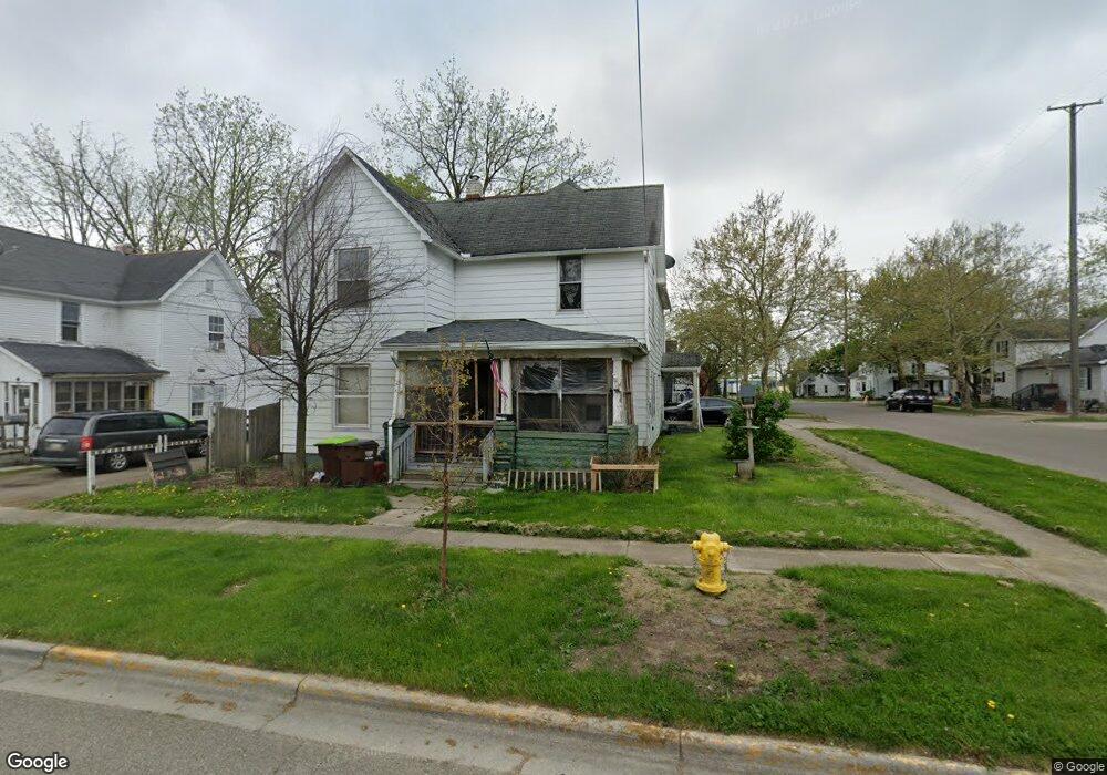 904 Frank St, Adrian, MI 49221 - photo 1