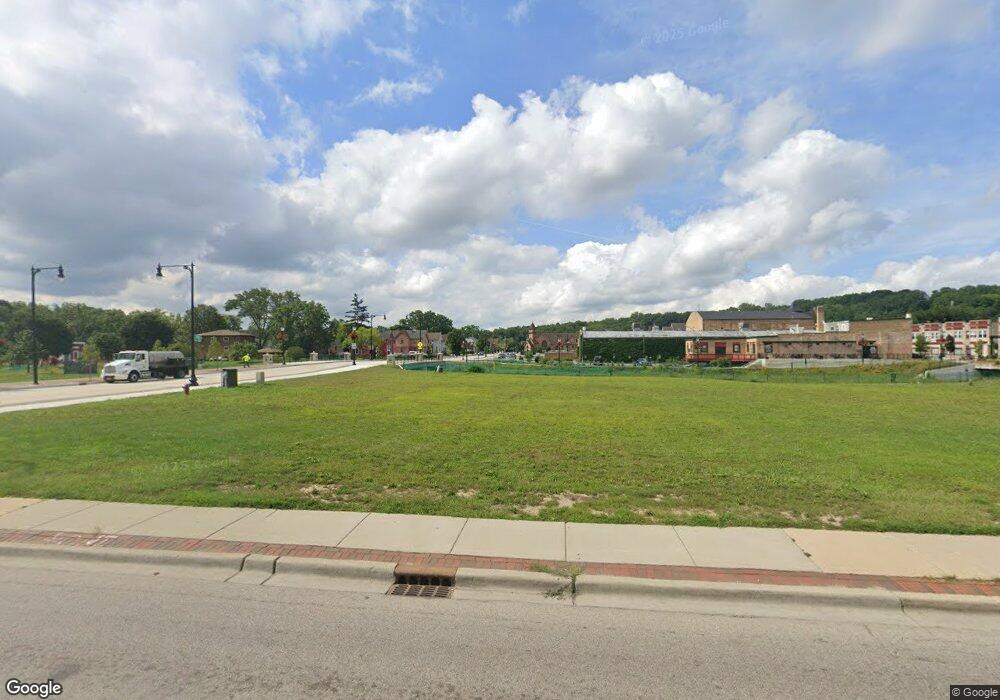 103 W Algonquin Rd, Algonquin, IL 60102 - photo 1