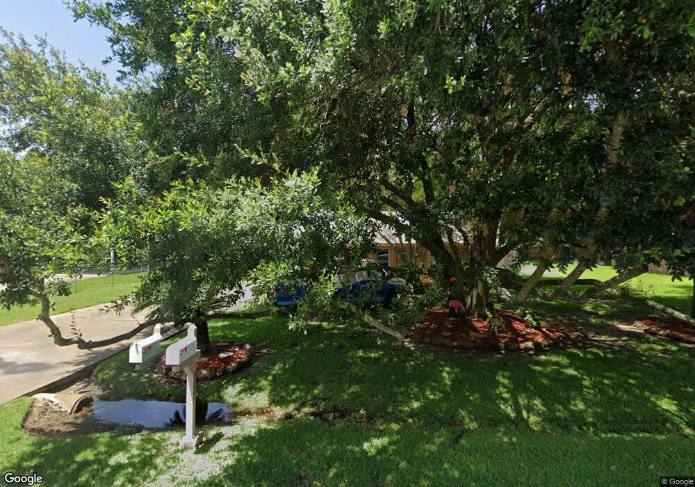 809 Old Galveston Rd, Alvin, TX 77511 - photo 1