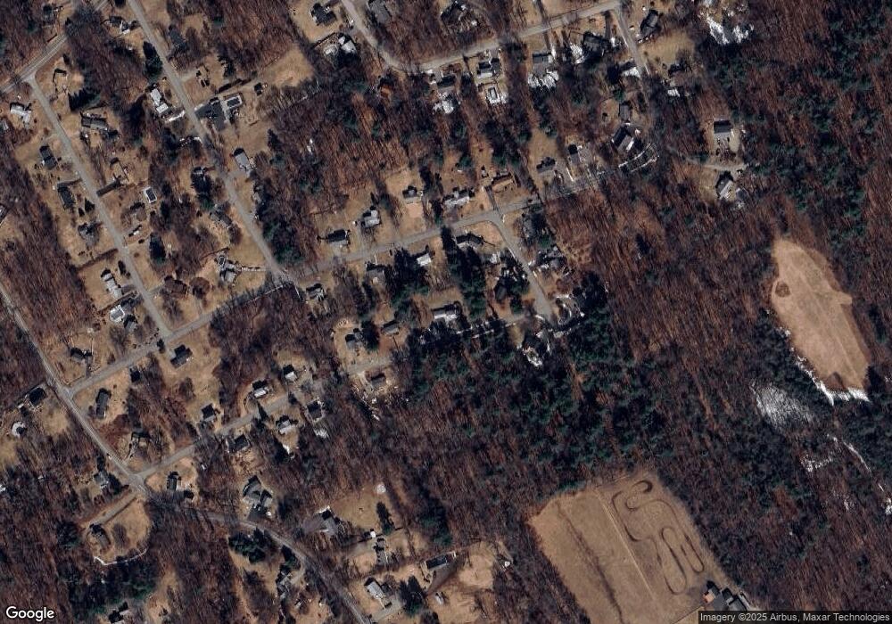 13 Juniper Ln, Atkinson, NH 03811 - photo 1