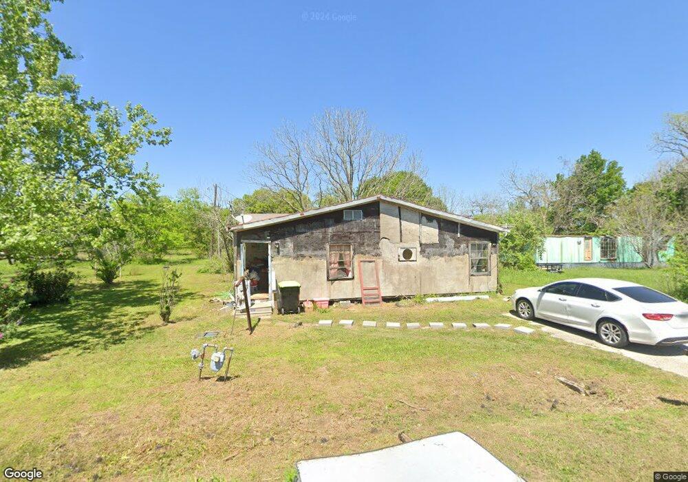 2217 Ducros St, Bay City, TX 77414 - photo 1