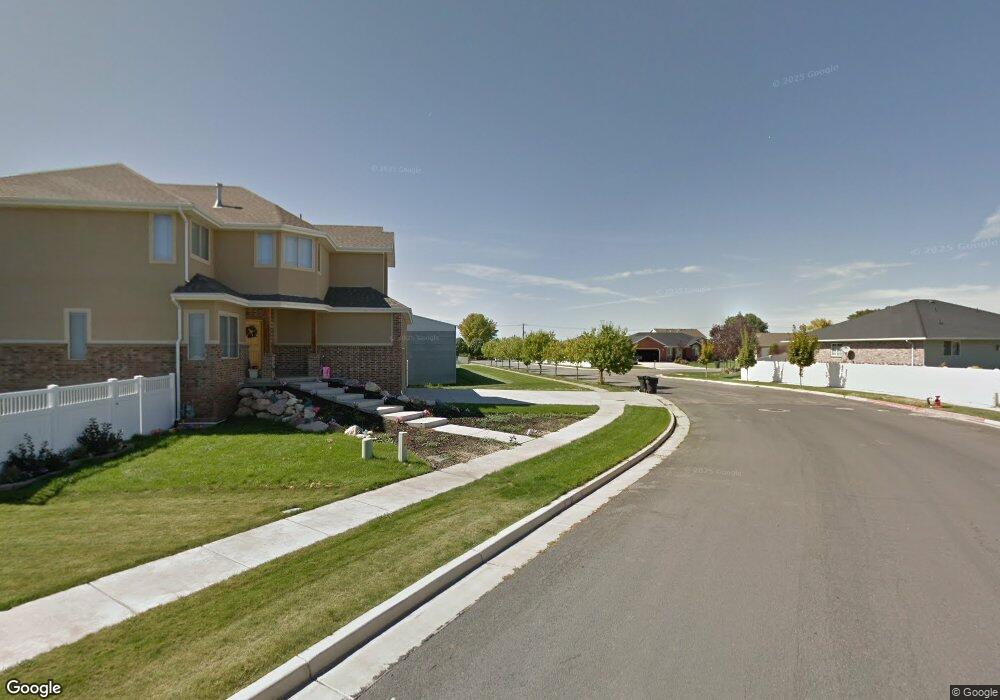 914 W 2400 S unit 111, Syracuse, UT 84075 - photo 1