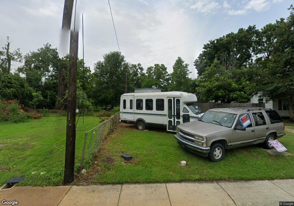 3200 Parker Rd, Houston, TX 77093 - photo 1