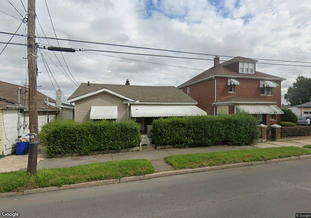 1007 W 15th St, Hazleton, PA 18201 - photo 1