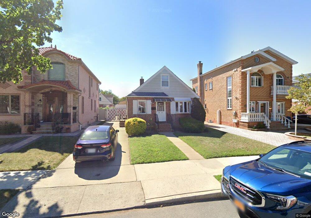 8040 251st St, Bellerose, NY 11426 - photo 1