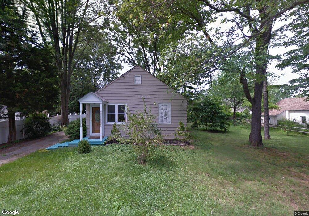 2003 Dell Ln, Wilmington, DE 19810 - photo 1