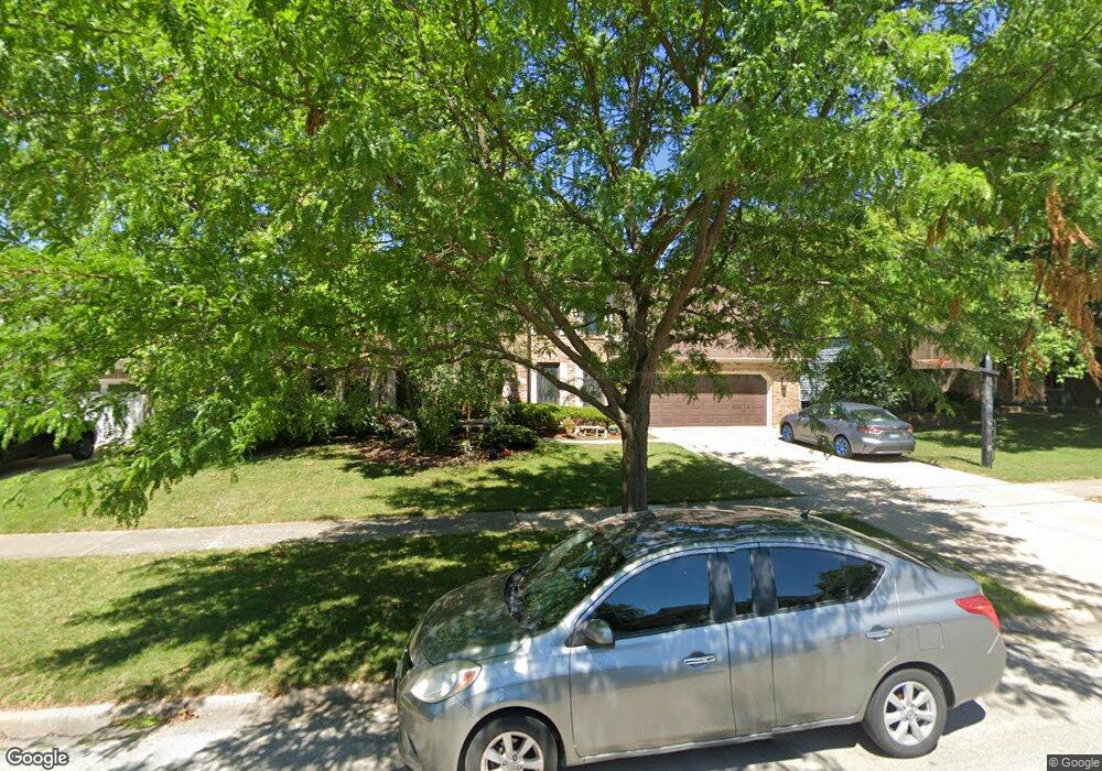 521 Braemar Ave, Naperville, IL 60563 - photo 1