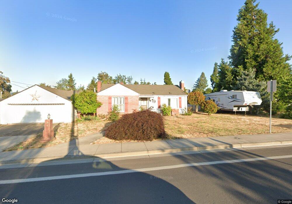 105 N 5th St, Creswell, OR 97426 - photo 1