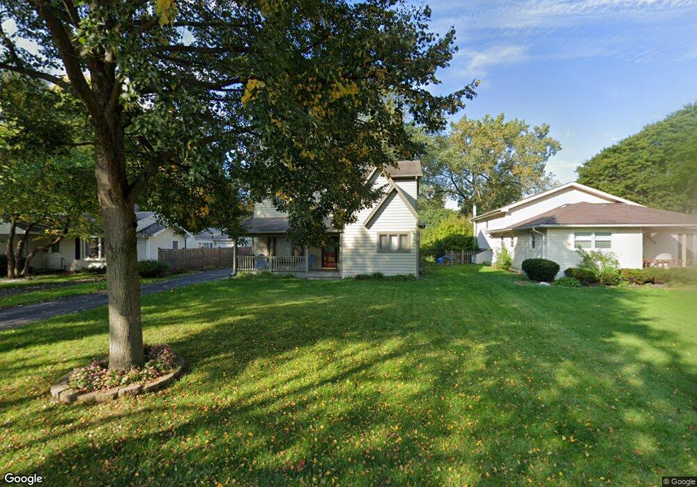 2205 Robin Ln, Rolling Meadows, IL 60008 - photo 1