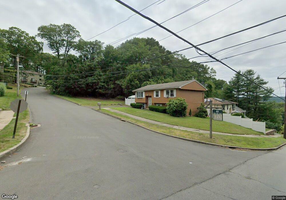 52 Foxon Hill Rd, New Haven, CT 06513 - photo 1