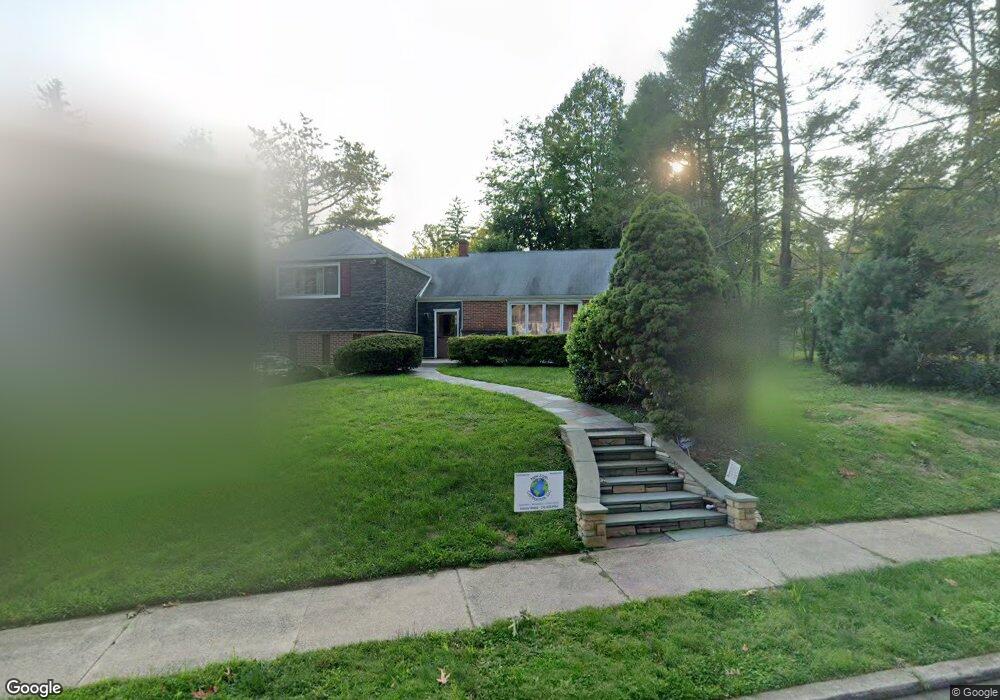 1611 Hillcrest Rd, Glenside, PA 19038 - photo 1