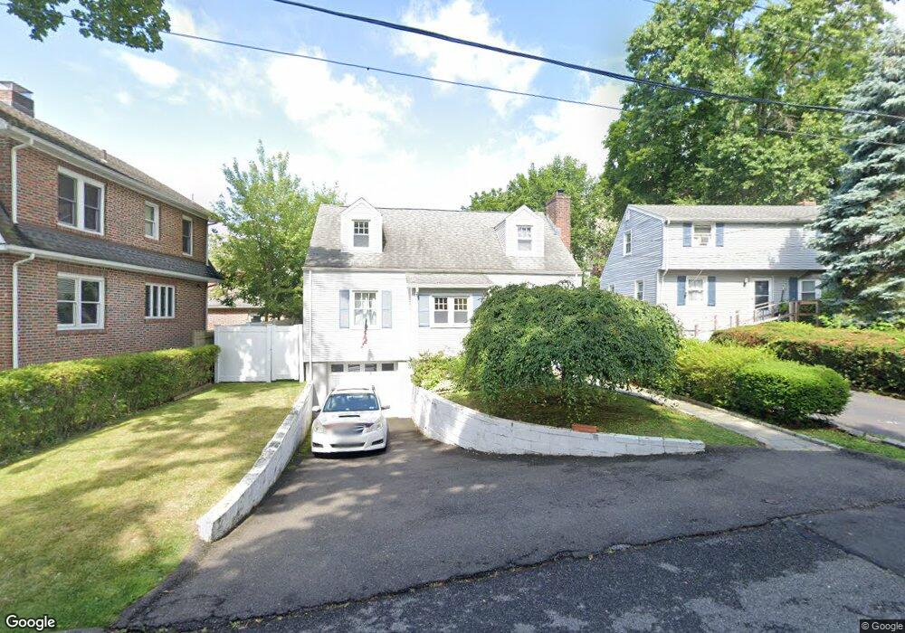 21 Van Buren Cir, Stamford, CT 06906 - photo 1