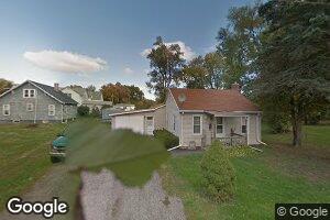 104 E Mill Rd, Abingdon, IL 61410
