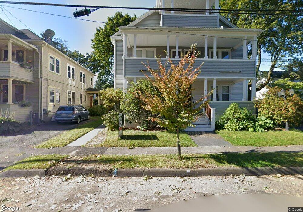 9 Lyman Rd, Northampton, MA 01060 - photo 1