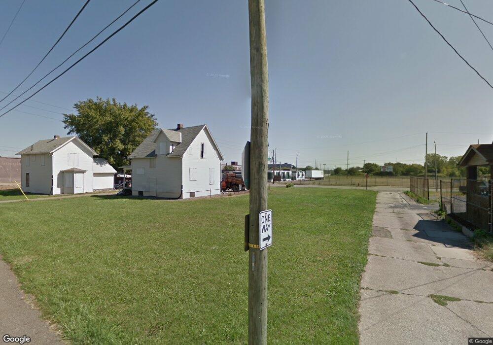 113 Bornique Place SW, Canton, OH 44707 - photo 1