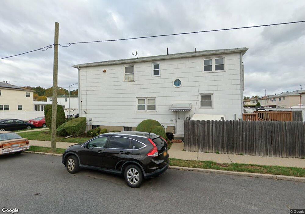 125 Labau Ave, Staten Island, NY 10301 - photo 1