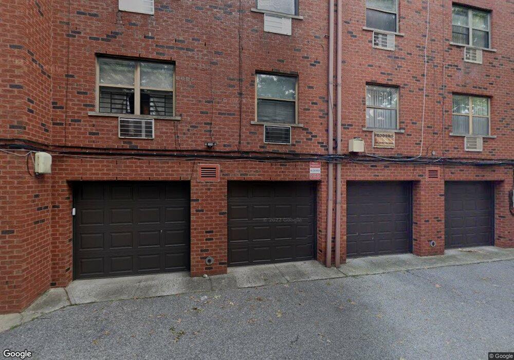 7130 Sutton Place unit 2, Fresh Meadows, NY 11365 - photo 1