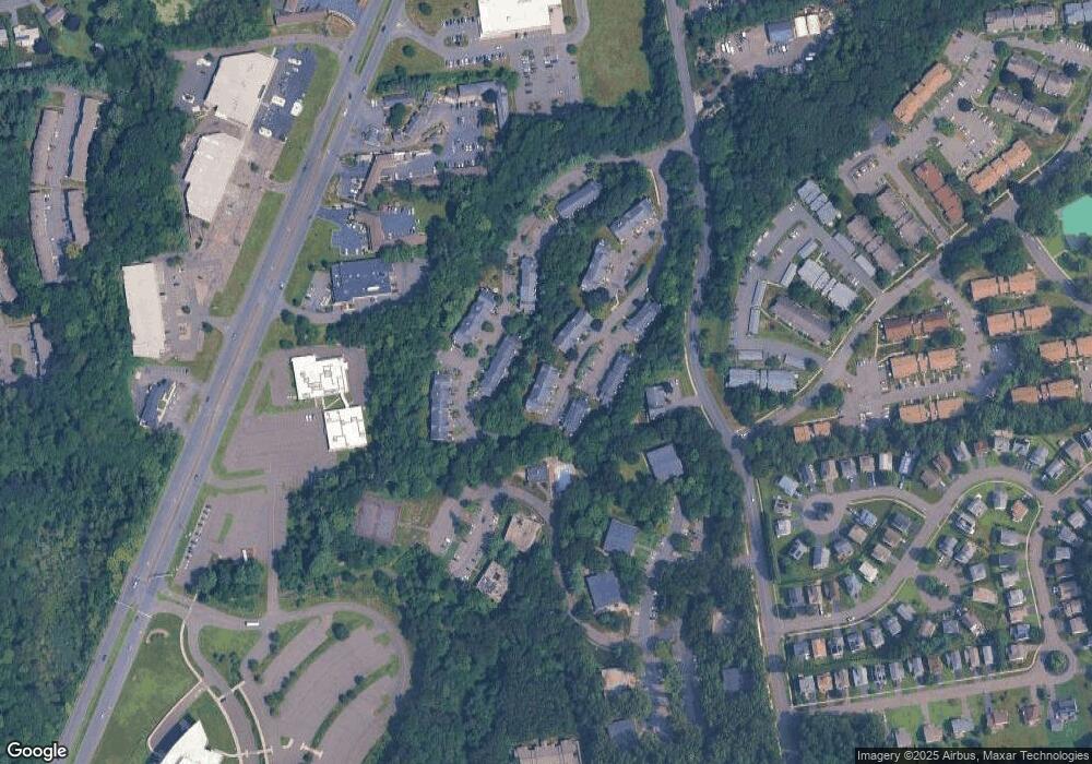 72 Crown Ridge unit 72, Newington, CT 06111 - photo 1