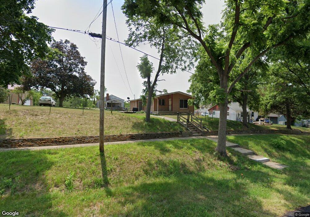 105 W Bluff St, Mingo, IA 50168 - photo 1