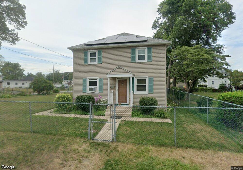 77 Maplewood Ave, Warwick, RI 02889 - photo 1