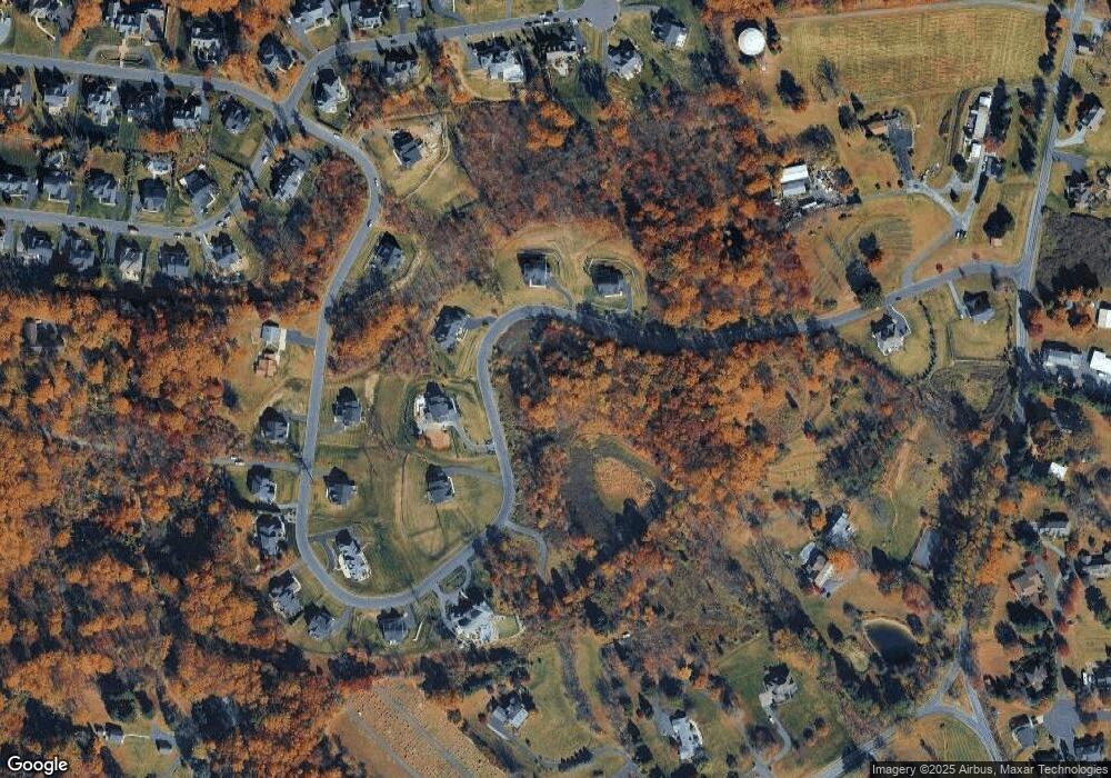 5750 Saucon Ridge Rd unit Lot 4, Coopersburg, PA 18036 - photo 1