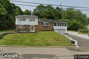 23 Greenridge Way, Spring Valley, NY 10977