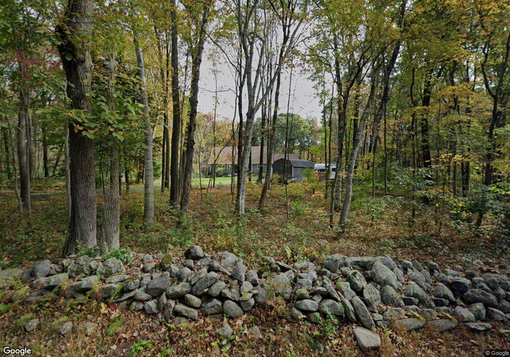 546 Carpenter Rd, Coventry, CT 06238 - photo 1