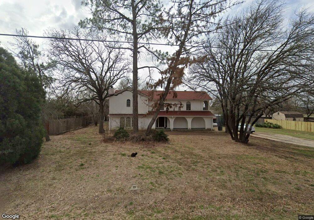 1117 Lee Ln, Azle, TX 76020 - photo 1