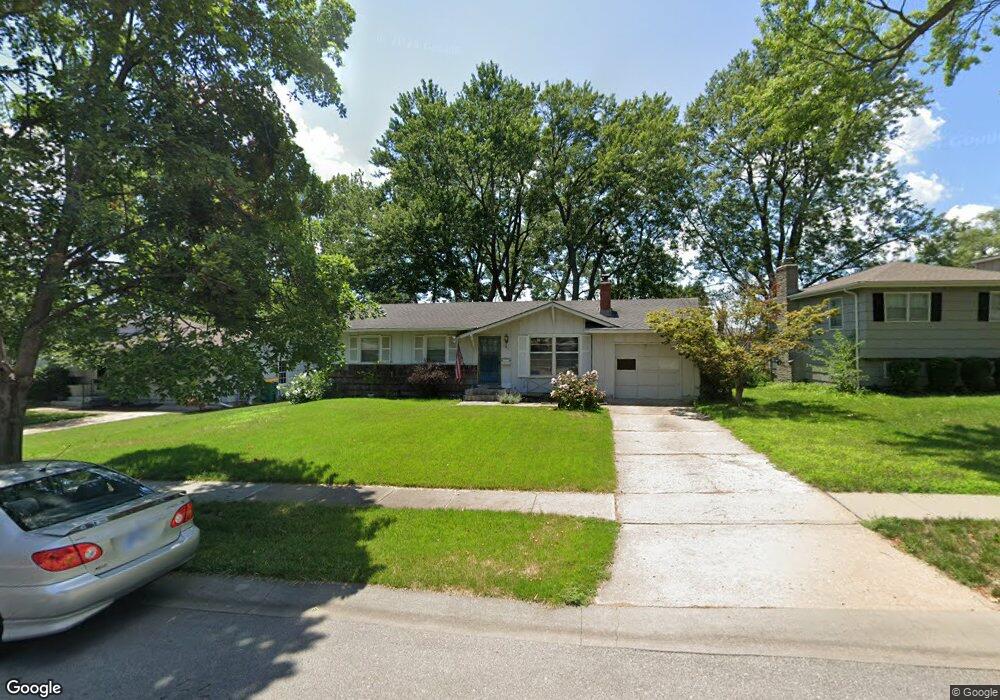 7404 Goddard St, Shawnee, KS 66203 - photo 1