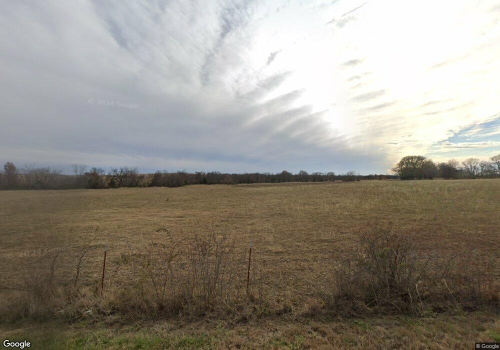 20510 Cedar Rd, Henryetta, OK 74437 - photo 1
