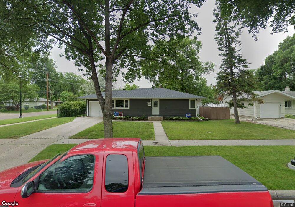 302 26th Ave N, Fargo, ND 58102 - photo 1
