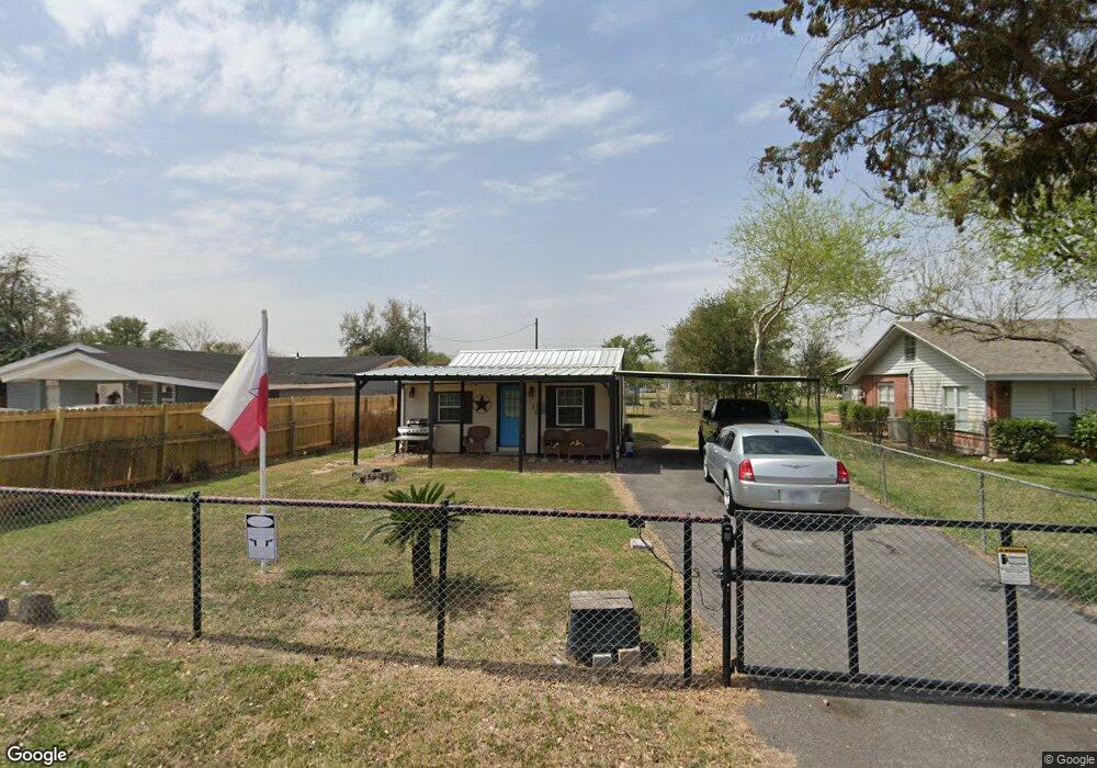 419 N 11th St, Donna, TX 78537 - photo 1