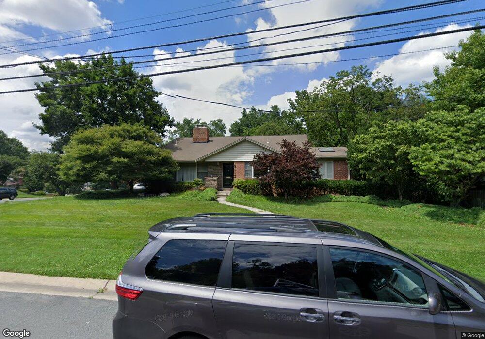9112 Brierly Rd, Chevy Chase, MD 20815 - photo 1