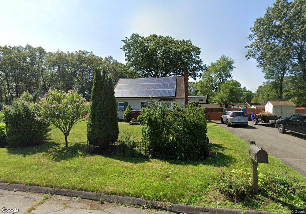 27 Deborah Rd, Windsor Locks, CT 06096 - photo 1