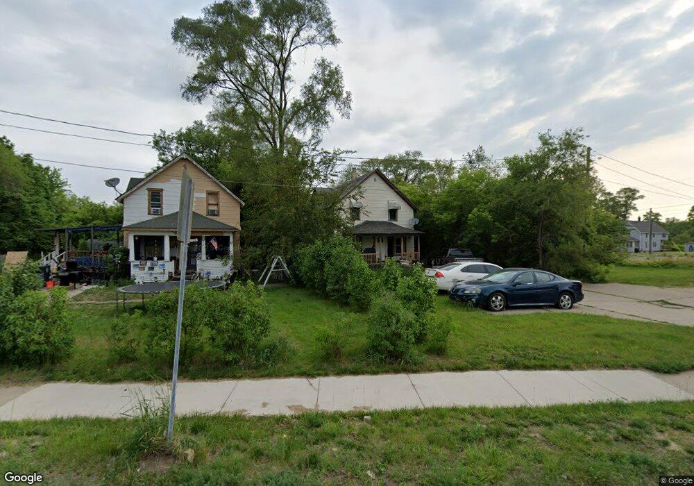 1355 Davison Rd, Flint, MI 48506 - photo 1