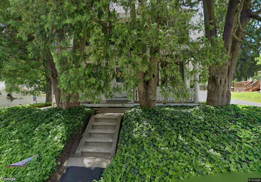 1870 Willow Ln, MacUngie, PA 18062 - photo 1