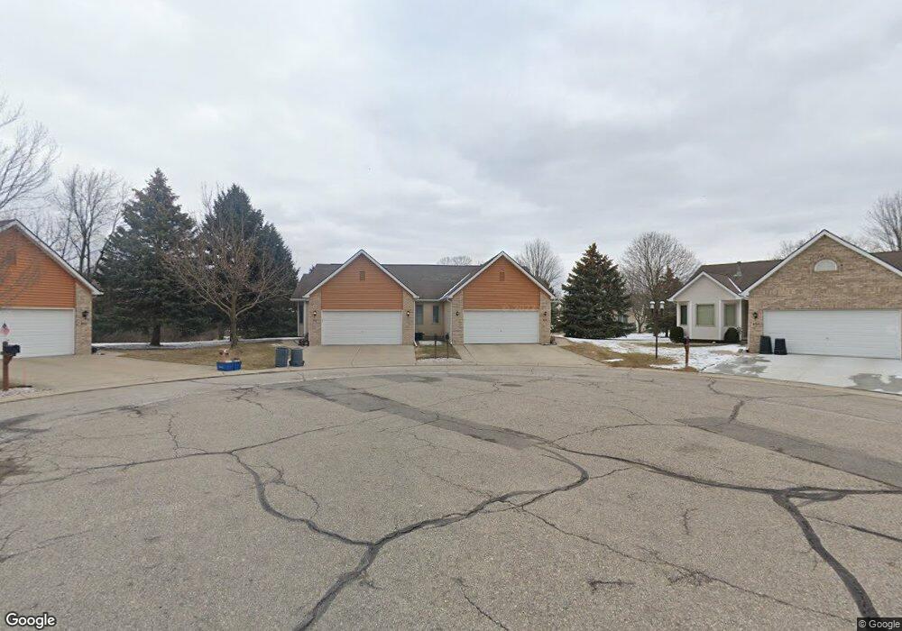 9319 Isabella Ln, Davison, MI 48423 - photo 1