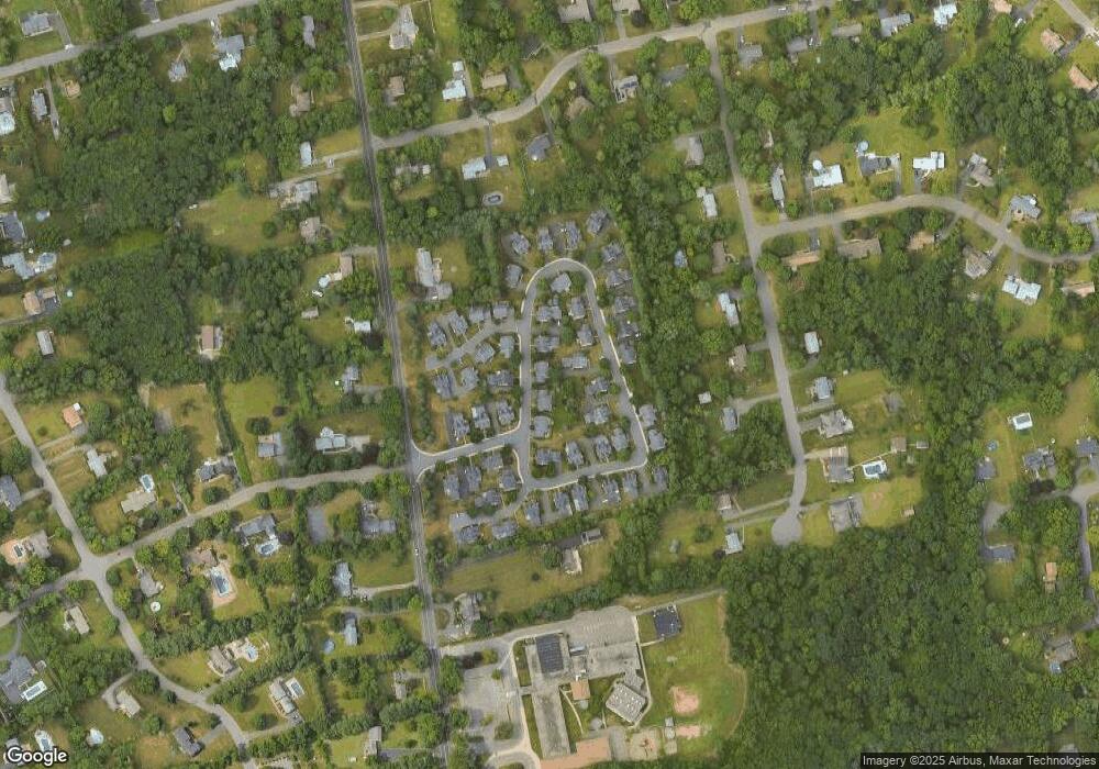 133 Palomino Pass unit 133, Trumbull, CT 06611 - photo 1