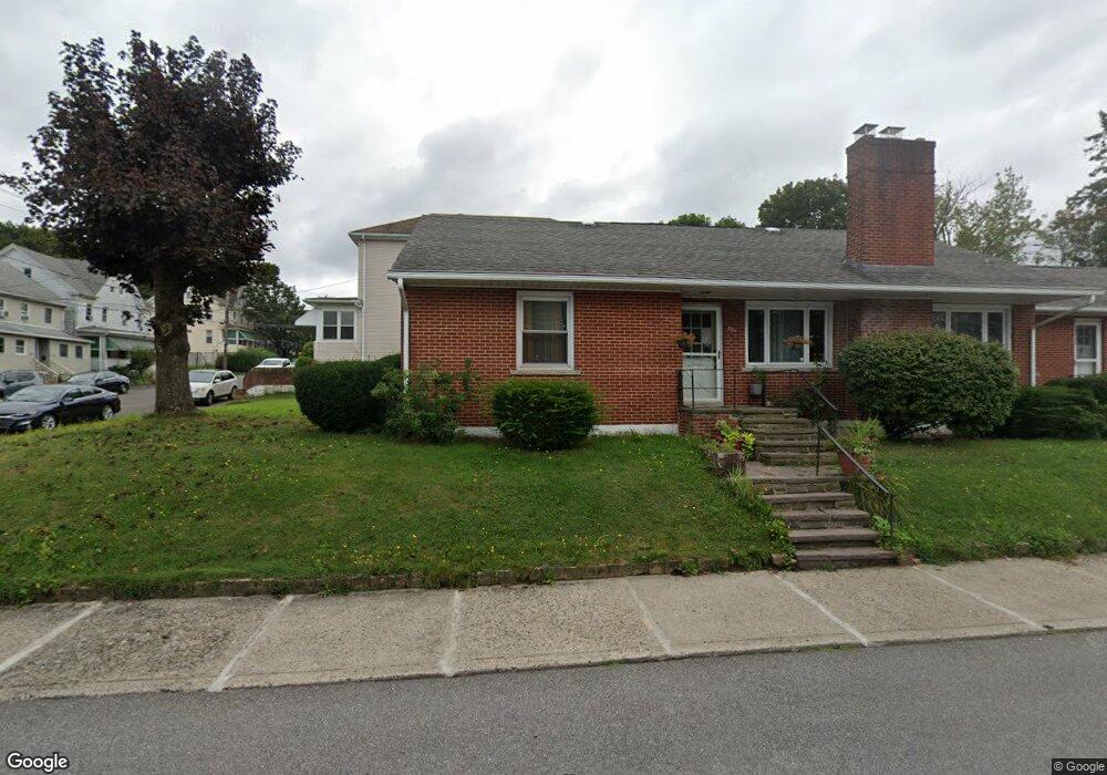 720 Carson St, Hazleton, PA 18201 - photo 1