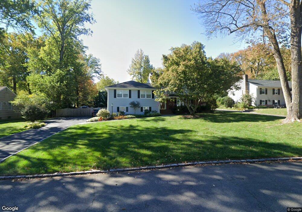 1424 Sylvan Ln, Scotch Plains, NJ 07076 - photo 1