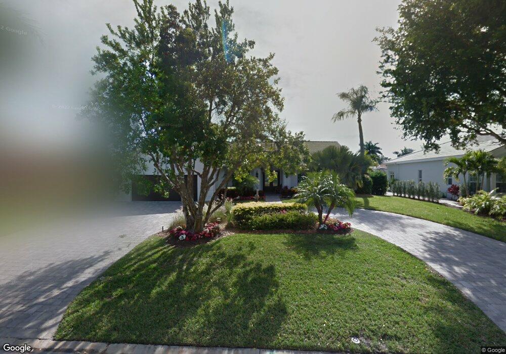 546 Neapolitan Ln unit 4, Naples, FL 34103 - photo 1