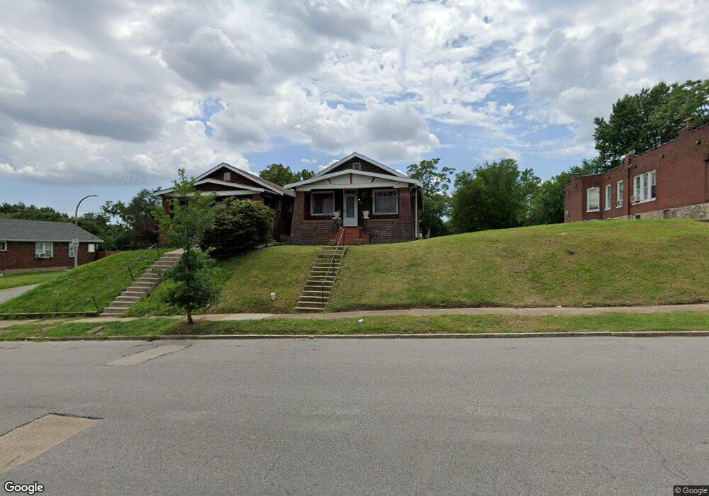 4604 Carter Ave, Saint Louis, MO 63115 - photo 1
