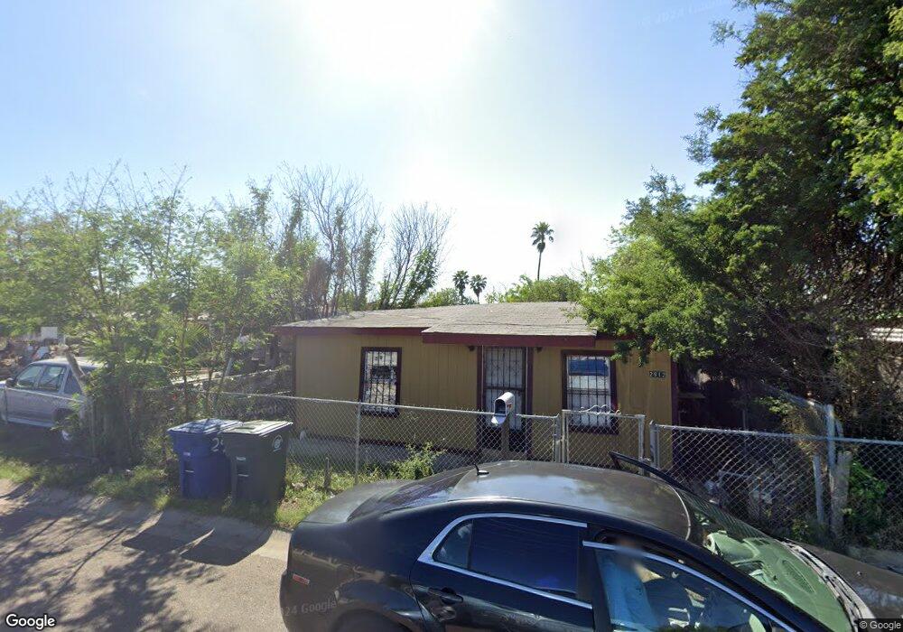 2912 Marcella Ave, Laredo, TX 78040 - photo 1