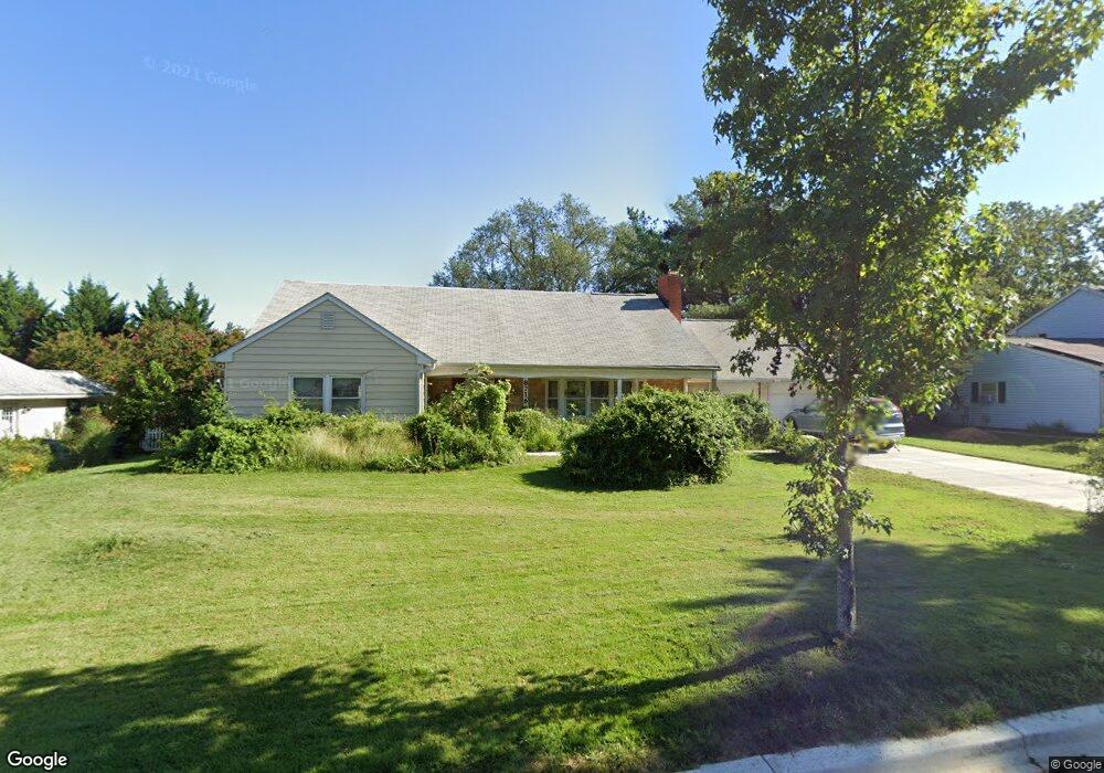 8716 Graystone Ln, Laurel, MD 20708 - photo 1