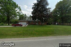 403 5th St, Andover, IL 61233