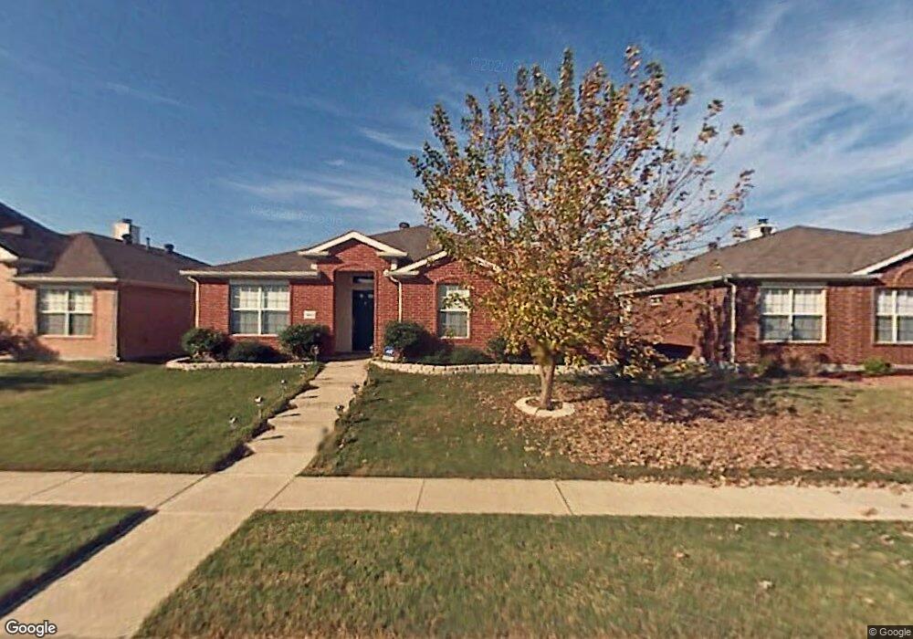 305 Cobblestone Dr, Wylie, TX 75098 - photo 1