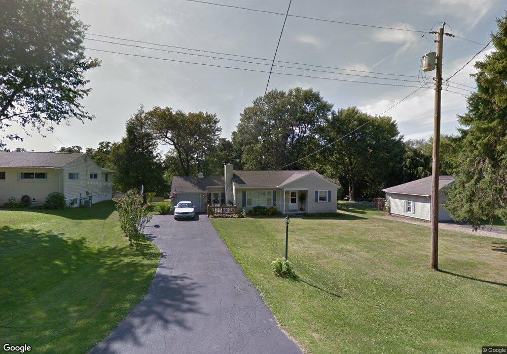 688 Mayer Dr, Mansfield, OH 44907 - photo 1