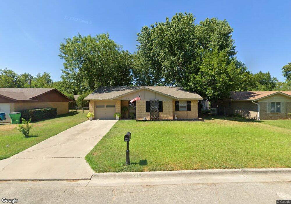 1503 Nila Dr, Gainesville, TX 76240 - photo 1