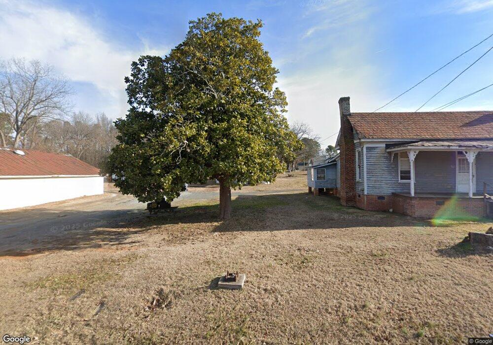 621 1/2 Raleigh St, Oxford, NC 27565 - photo 1