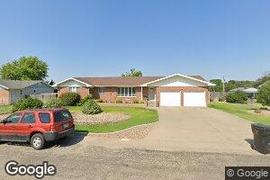 125 S 10th St, Wakeeney, KS 67672